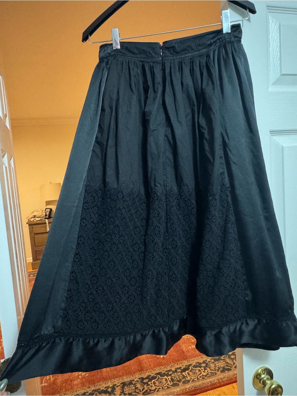 Banana Republic Black Silk Cotton Eyelet Midi Skirt Size 6 Full A-Line